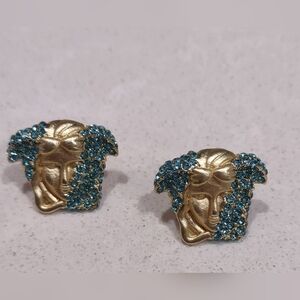 Medusa Face fashion earrings 🌊🌴